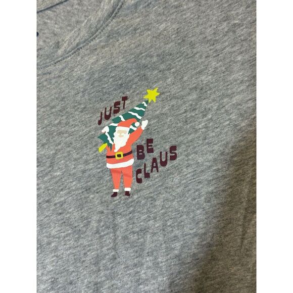 Old Navy Everywear Soft Grey‎ Just Be Claus Christmas T Shirt L F21 - Picture 2 of 4